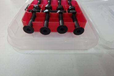 Loaded_Flat_Mounting_Bolts_1.25_a