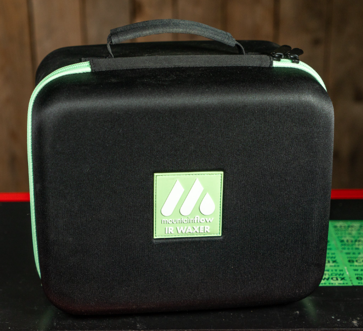 MountainFLOW_IR_Waxer_2