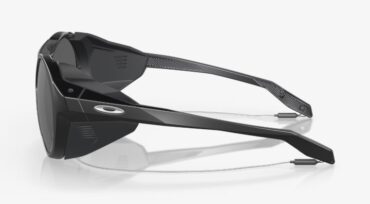 Oakley Clifden Matte Black Prizm Snow Black Irid 3 Oakley Clifden Matte Black Prizm Snow Black Irid 3