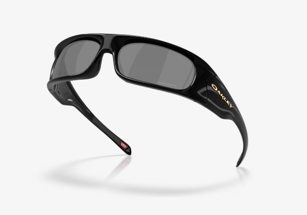 Oakley Highland Black 4