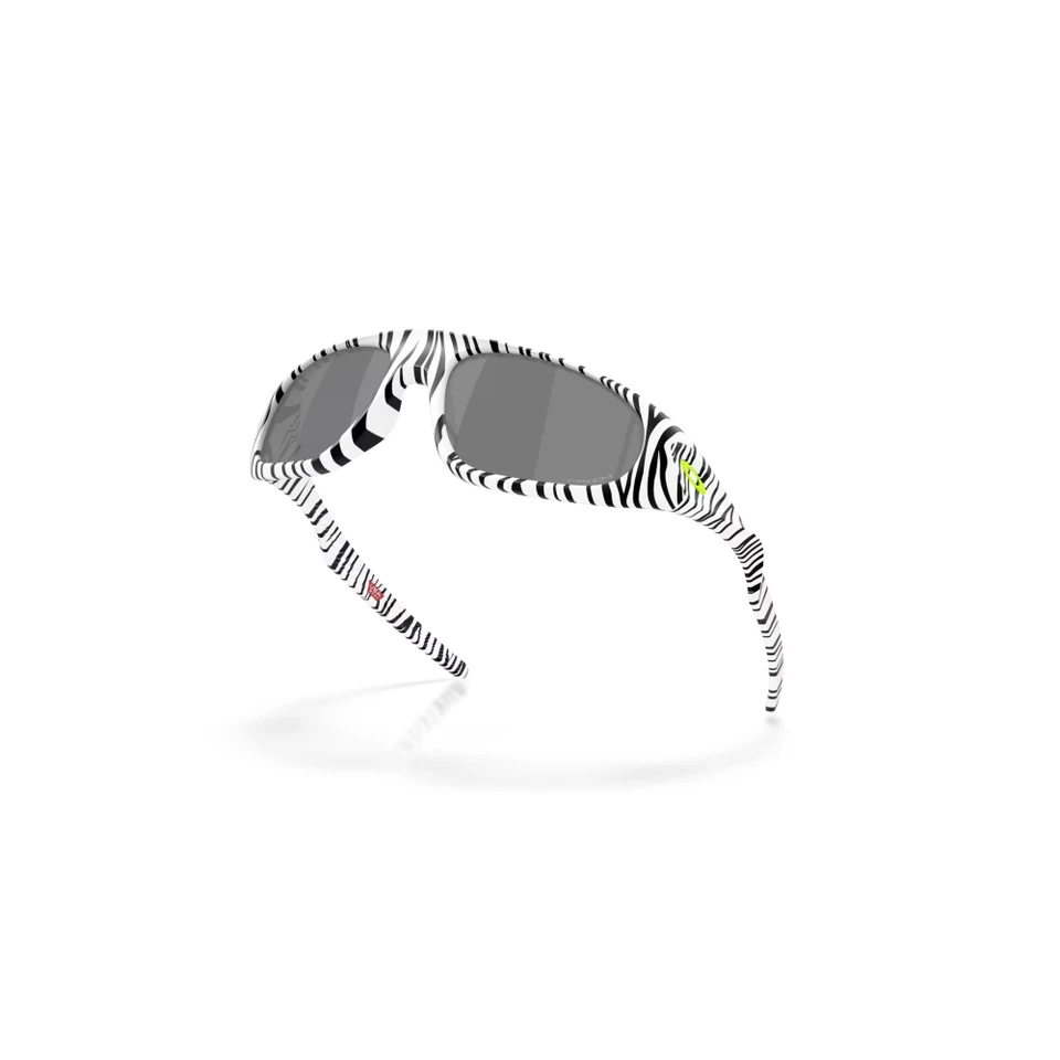 Oakley Neoforma White Bengal Prizm Black 4