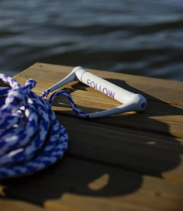 FE01107-Surf2-UpPackage-Lavender-Action-01_1200x