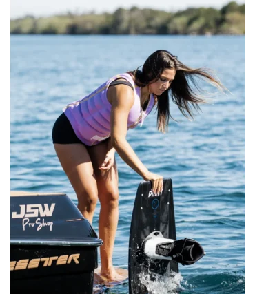 JA26305_LADIES_PACER_06_1200x